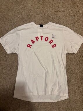 OVO White Short-Sleeve Raptors Graphic Tee with Small Owl